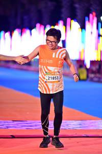 BIB: 211, 21853
                            <button type="button" onclick="openModal(23229260)" class="btn btn-primary btn-sm float-right btn-popup" data-toggle="modal" data-target=".modal-high-quality">
                        <i class="fas fa-shopping-cart"></i> Add to Cart
                    </button>
                                            <button type="button" onclick="isThisMe(23229260, true)" class="btn btn-success btn-sm float-right btn-popup btn-isme hidden" data-toggle="tooltip" data-placement="bottom" title="นี่คือรูปของคุณใช่ไหม คลิกที่นี่เพื่อเอาเข้าอัลบั้ม">
                        <i class="fas fa-plus"></i> Add to album
                    </button>
                    <button type="button" onclick="isThisMe(23229260, false)" class="btn btn-warning btn-sm float-right btn-popup btn-isnotme hidden">
                        <i class="fas fa-ban"></i> Remove from album
                    </button>